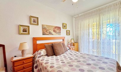 Resale - Apartment / flat - Torrevieja - Rocio del Mar