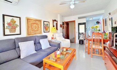 Resale - Apartment / flat - Torrevieja - Rocio del Mar