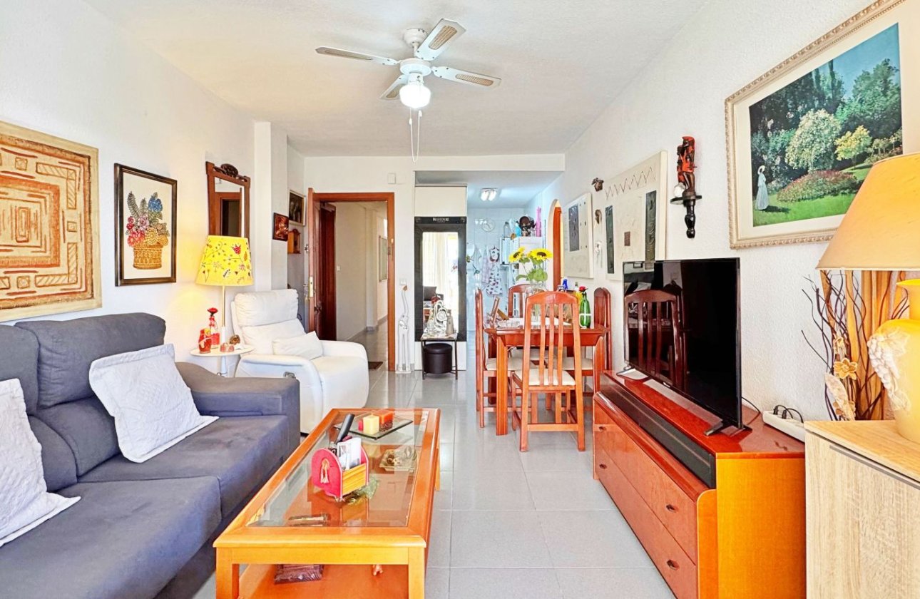 Resale - Apartment / flat - Torrevieja - Rocio del Mar