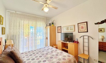 Resale - Apartment / flat - Torrevieja - Rocio del Mar