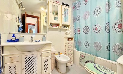 Resale - Apartment / flat - Torrevieja - Rocio del Mar