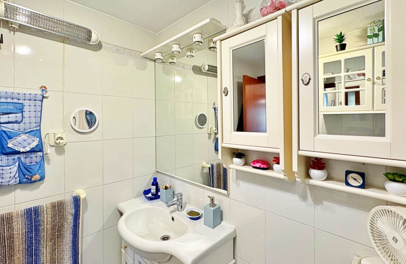 Resale - Apartment / flat - Torrevieja - Rocio del Mar