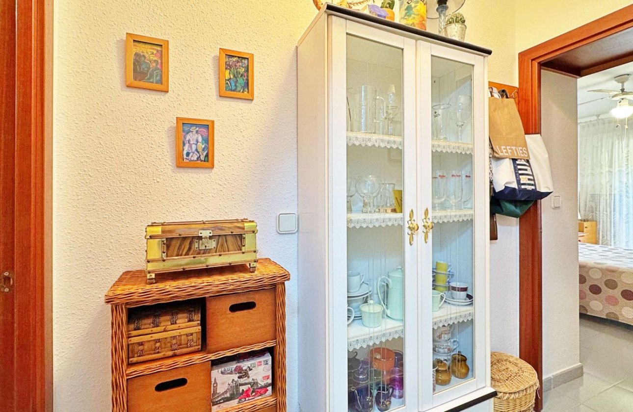 Resale - Apartment / flat - Torrevieja - Rocio del Mar