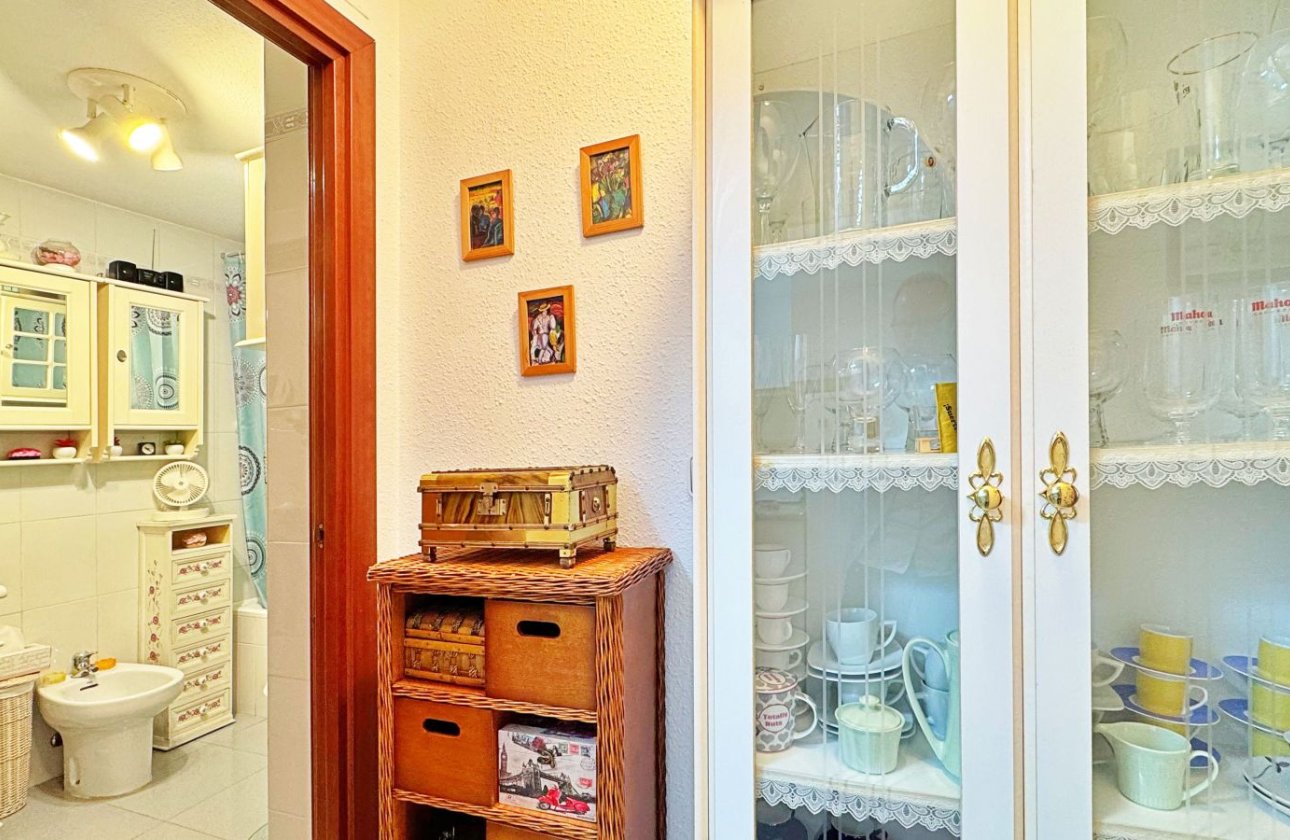 Resale - Apartment / flat - Torrevieja - Rocio del Mar