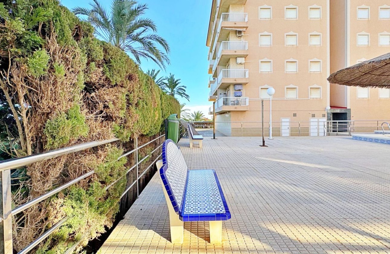 Resale - Apartment / flat - Torrevieja - Rocio del Mar