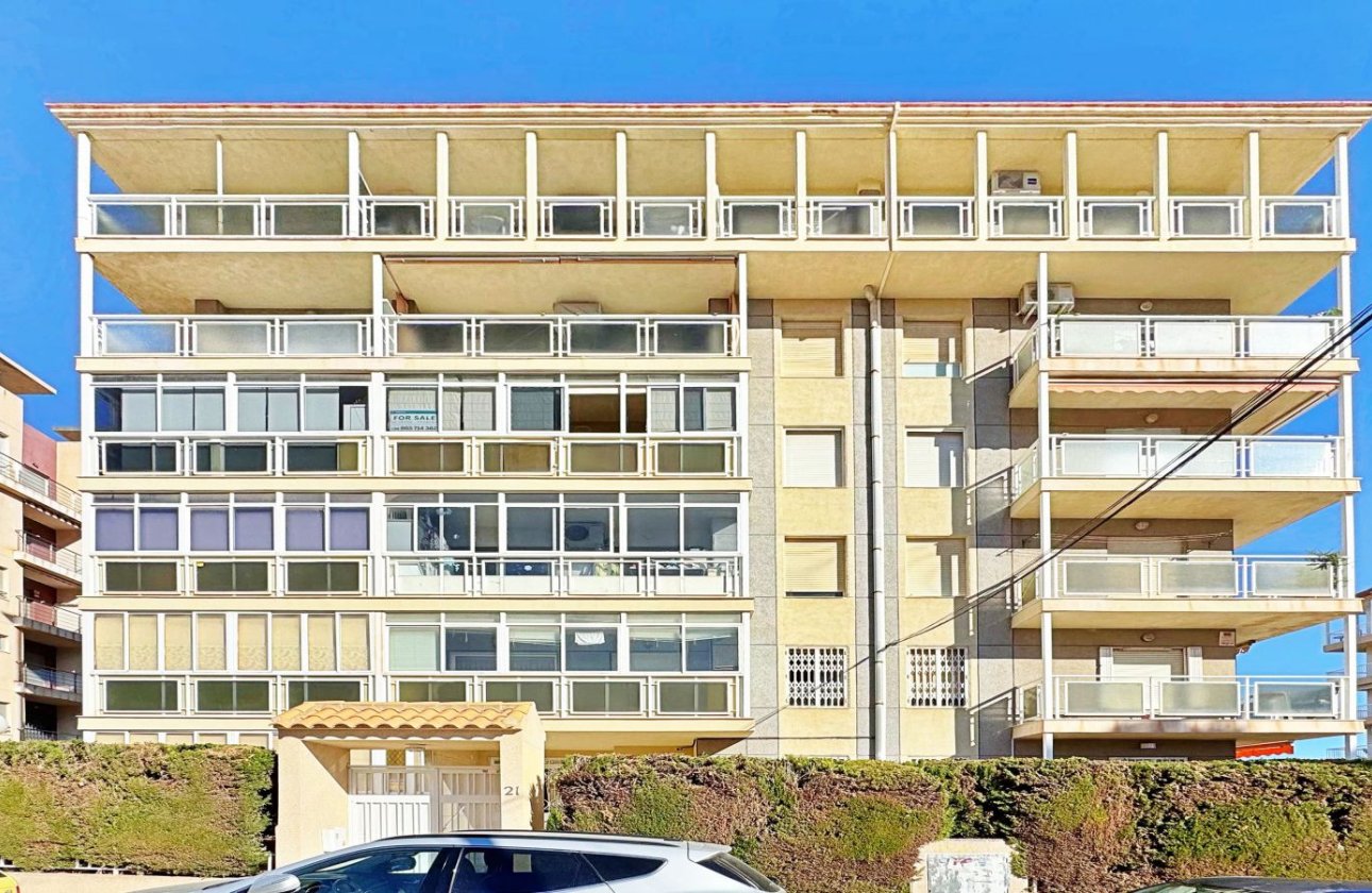 Resale - Apartment / flat - Torrevieja - Rocio del Mar