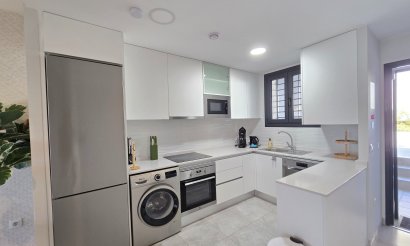 Resale - Apartment / flat - Orihuela Costa - Villamartín