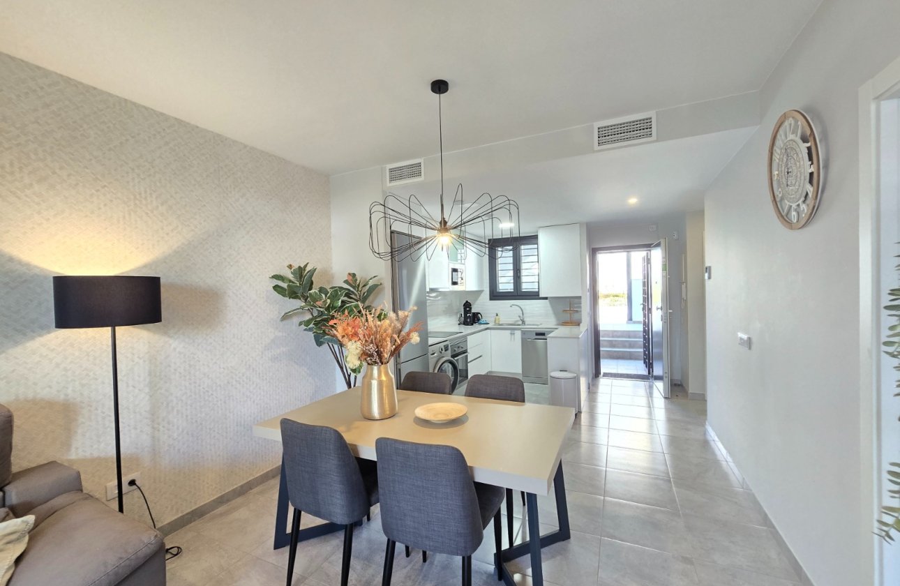 Resale - Apartment / flat - Orihuela Costa - Villamartín