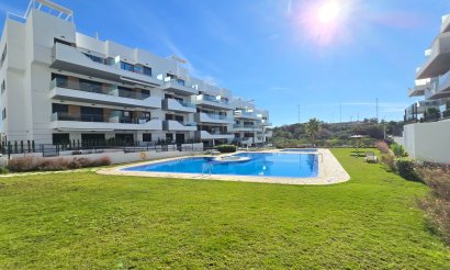 Resale - Apartment / flat - Orihuela Costa - Villamartín