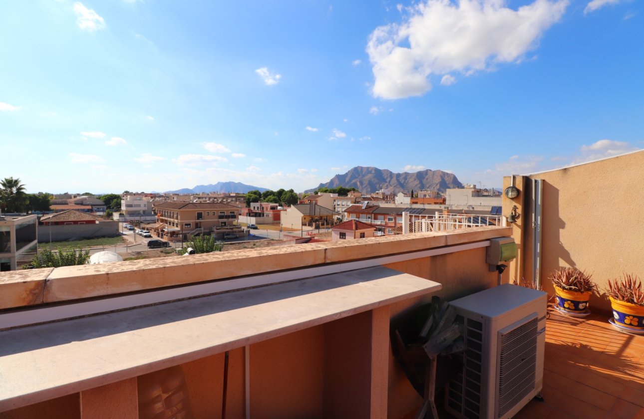 Resale - Apartment / flat - Rafal - Rafal - Town