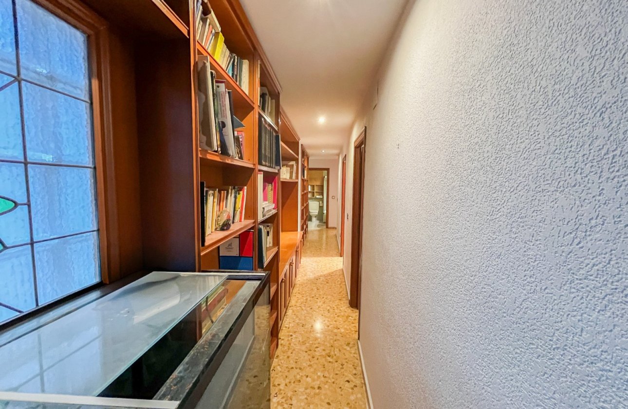 Reventa - Apartamento / piso - Alicante - Centro