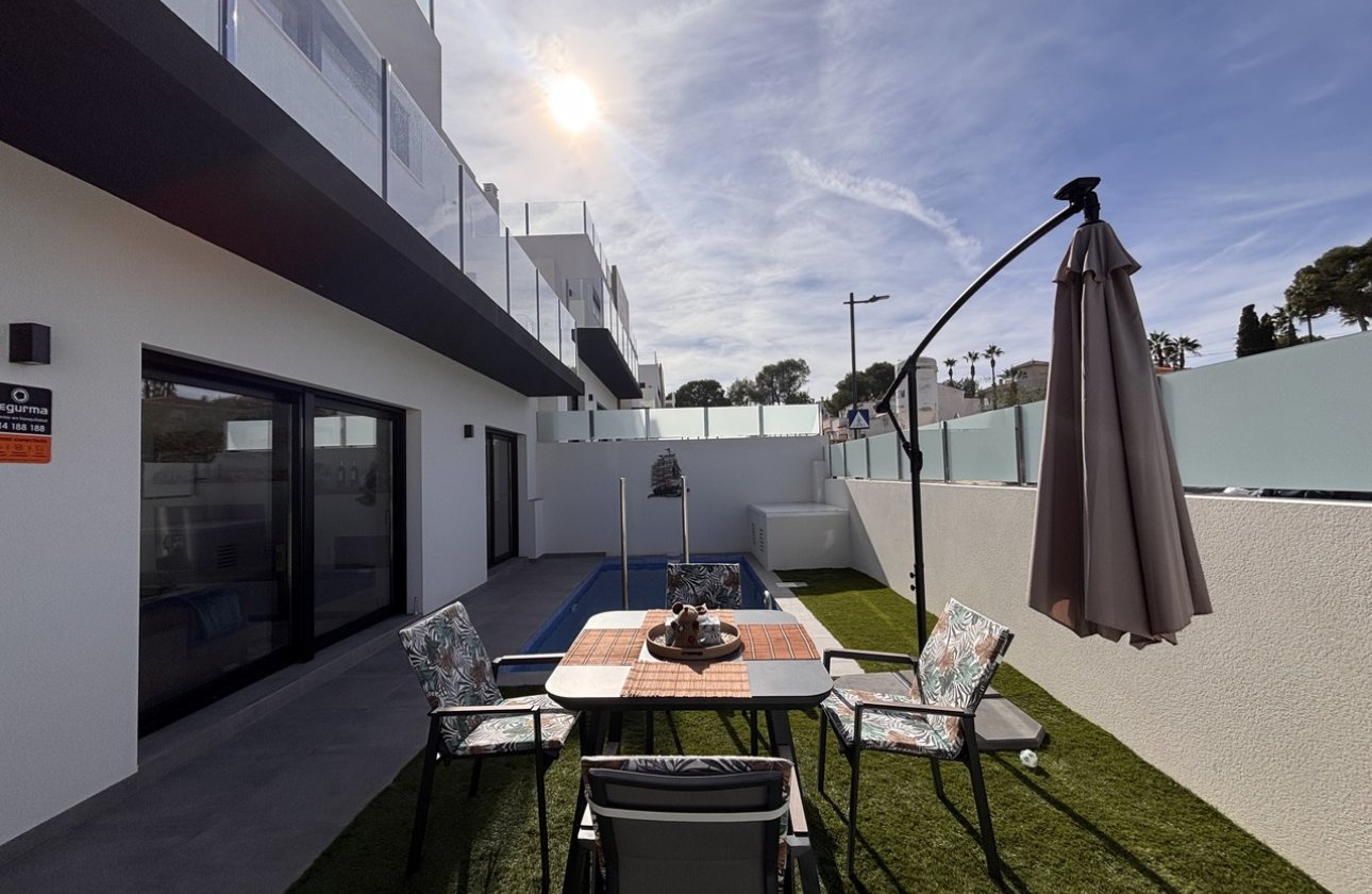 Reventa - Villa - Villamartin