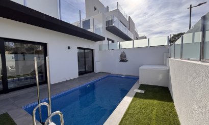 Reventa - Villa - Villamartin