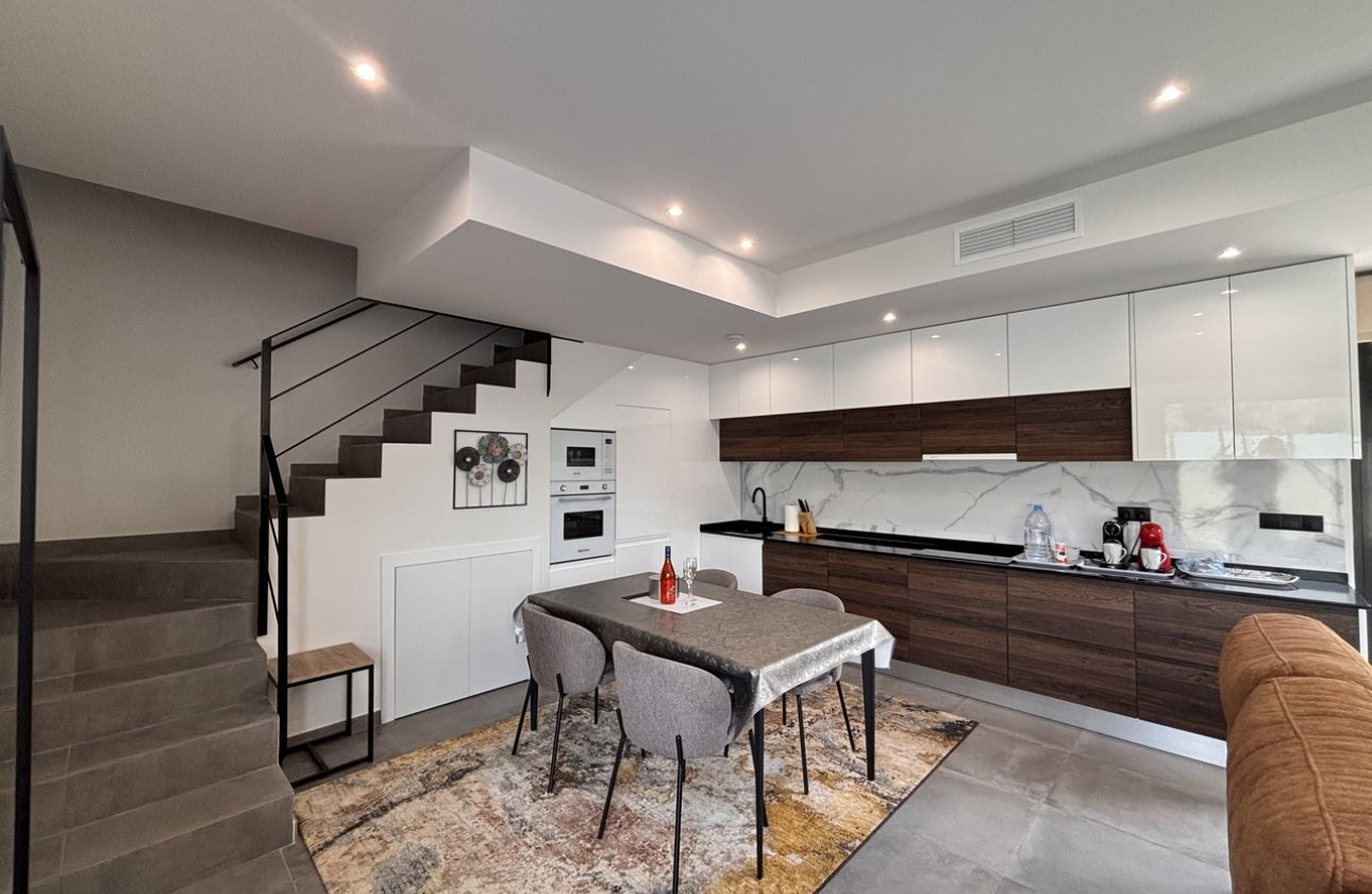 Reventa - Villa - Villamartin