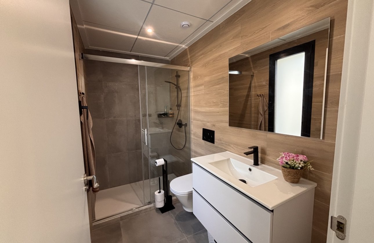 Reventa - Villa - Villamartin