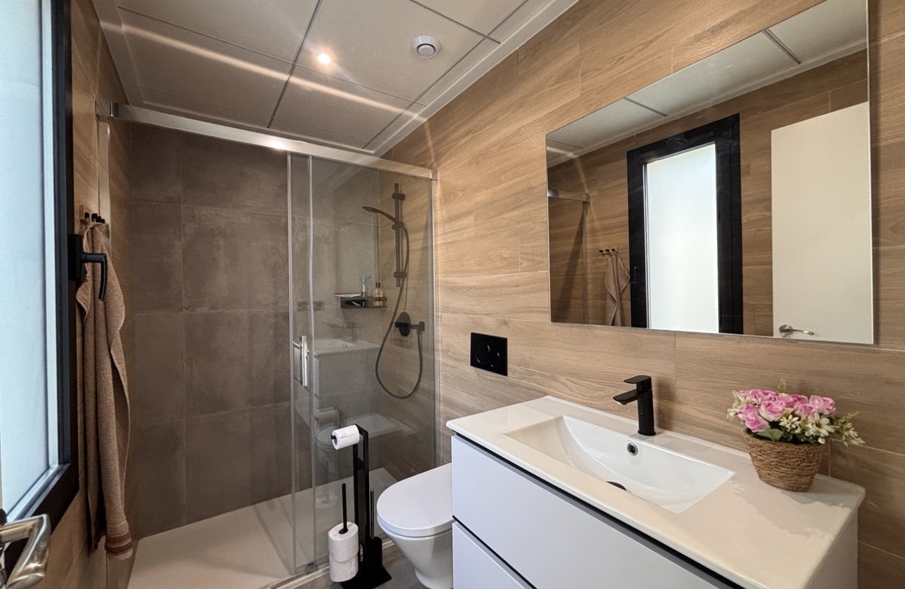 Reventa - Villa - Villamartin