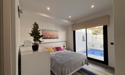 Reventa - Villa - Villamartin