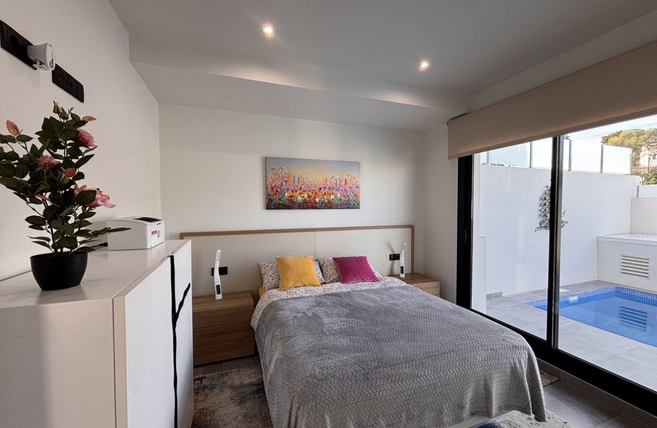 Reventa - Villa - Villamartin