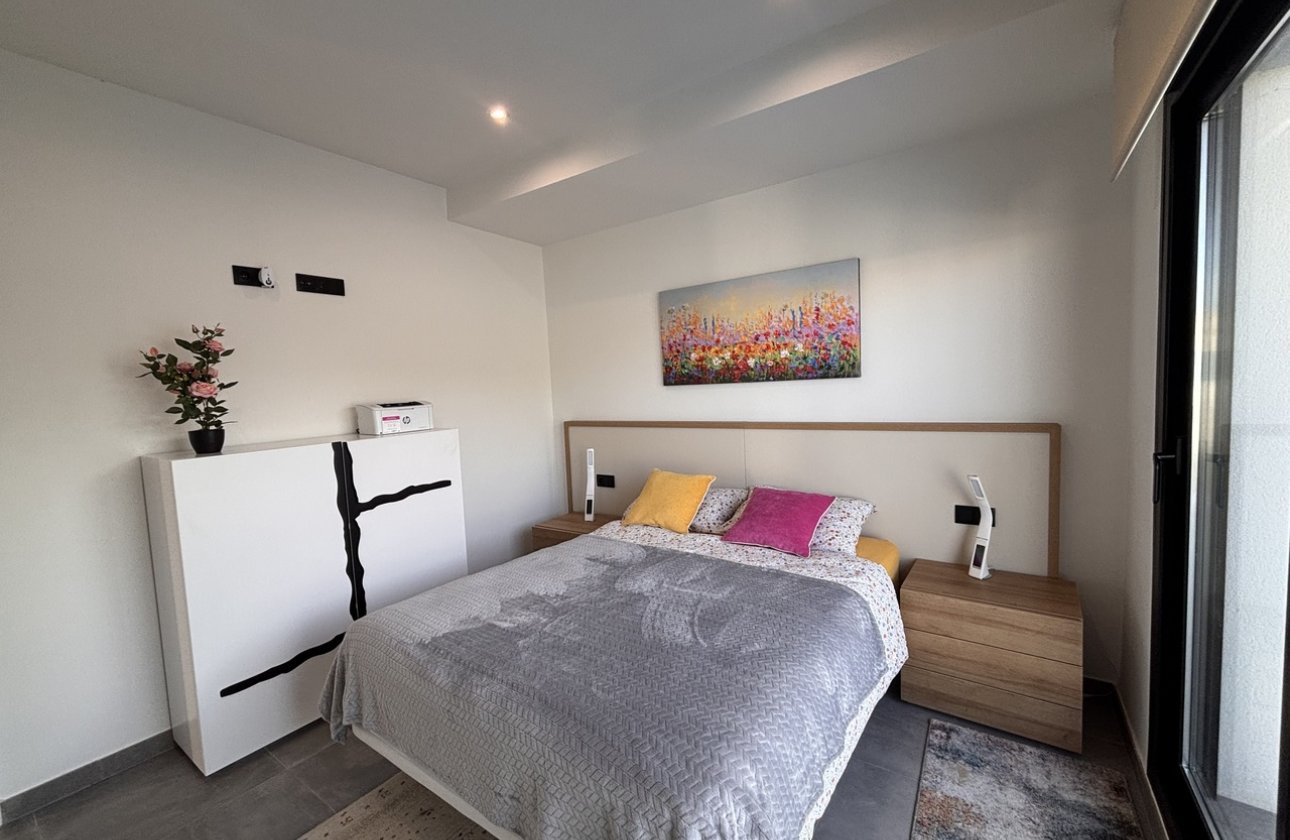 Reventa - Villa - Villamartin