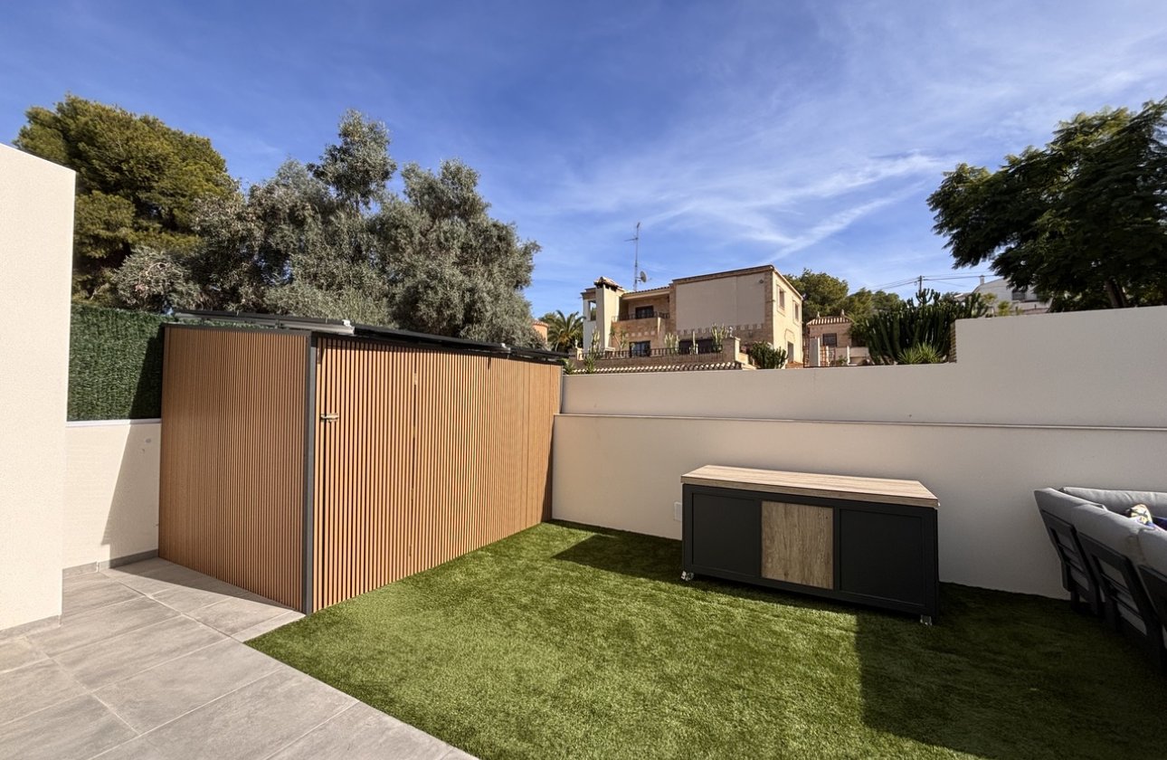 Reventa - Villa - Villamartin