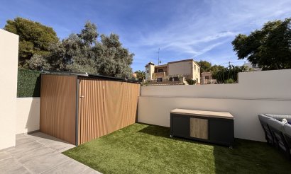 Reventa - Villa - Villamartin