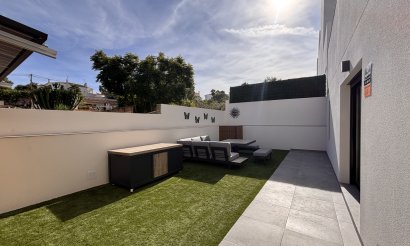 Reventa - Villa - Villamartin