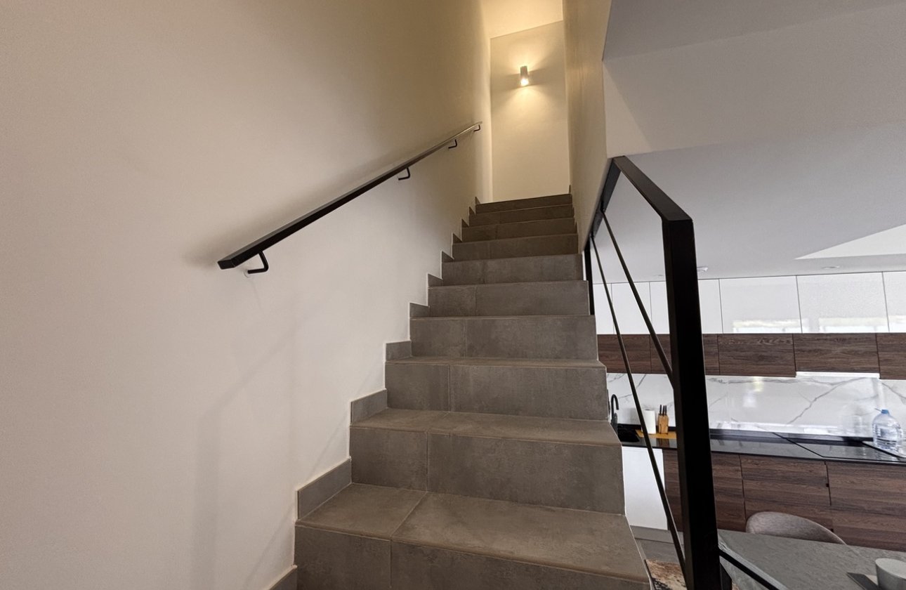 Reventa - Villa - Villamartin