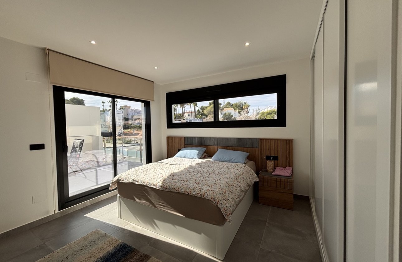 Reventa - Villa - Villamartin