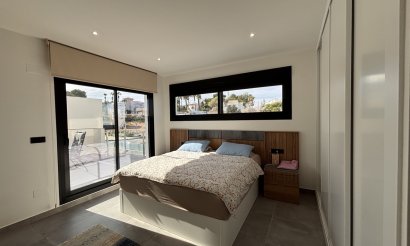 Reventa - Villa - Villamartin