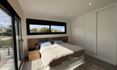 Reventa - Villa - Villamartin