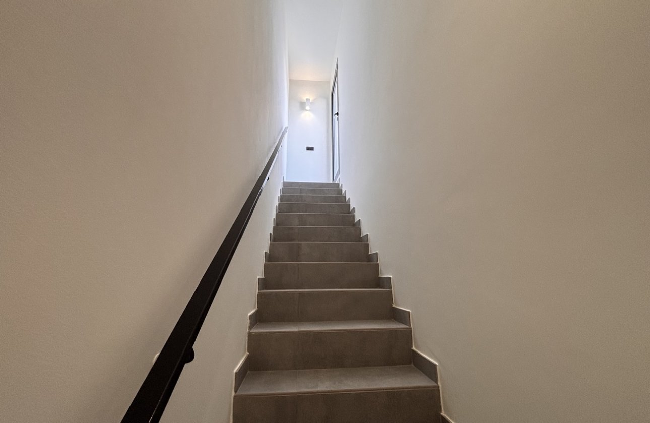 Reventa - Villa - Villamartin