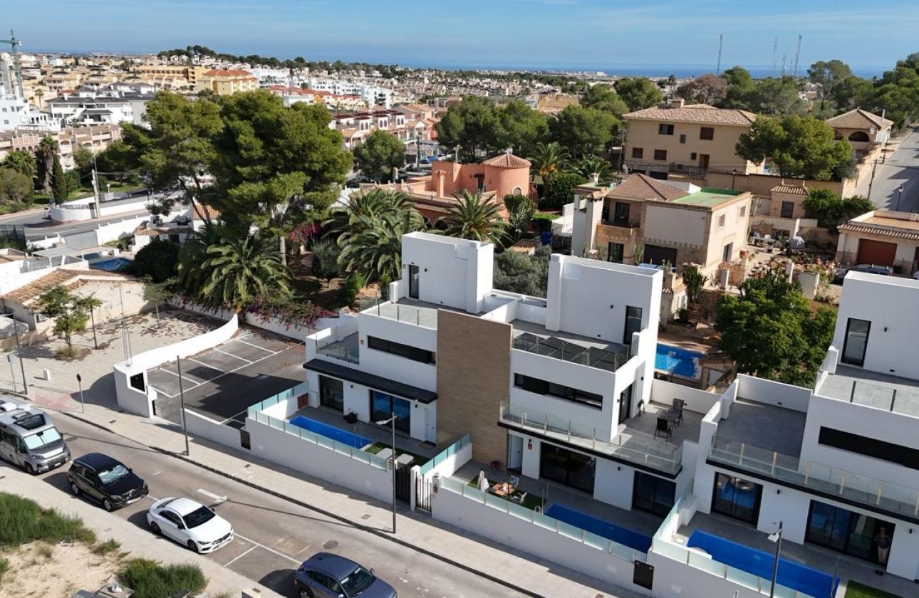 Reventa - Villa - Villamartin