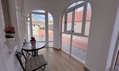 Resale - Villa - Orihuela Costa - Playa Flamenca
