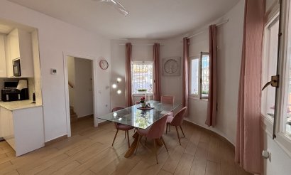 Resale - Villa - Orihuela Costa - Playa Flamenca