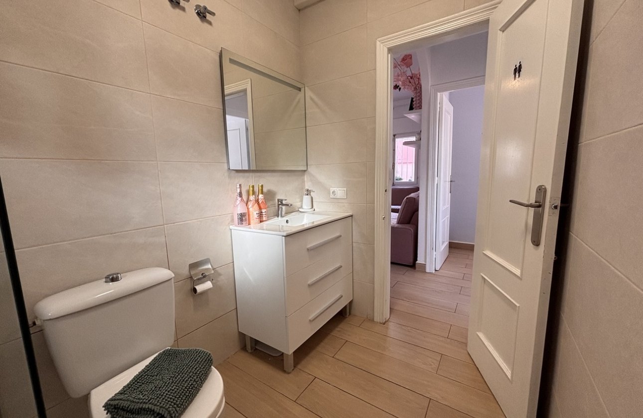 Resale - Villa - Orihuela Costa - Playa Flamenca