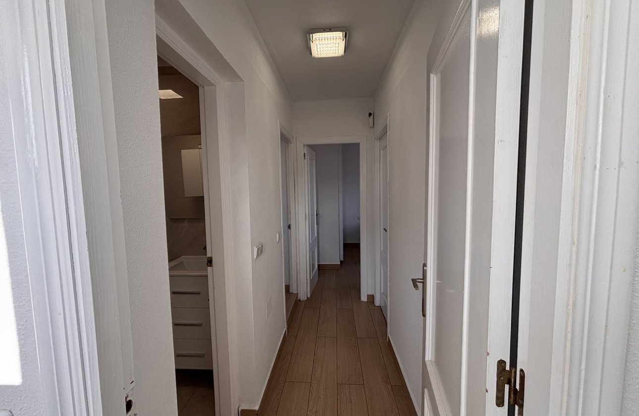 Resale - Villa - Orihuela Costa - Playa Flamenca