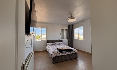 Resale - Villa - Orihuela Costa - Playa Flamenca