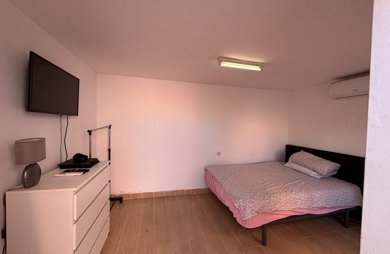 Resale - Villa - Orihuela Costa - Playa Flamenca