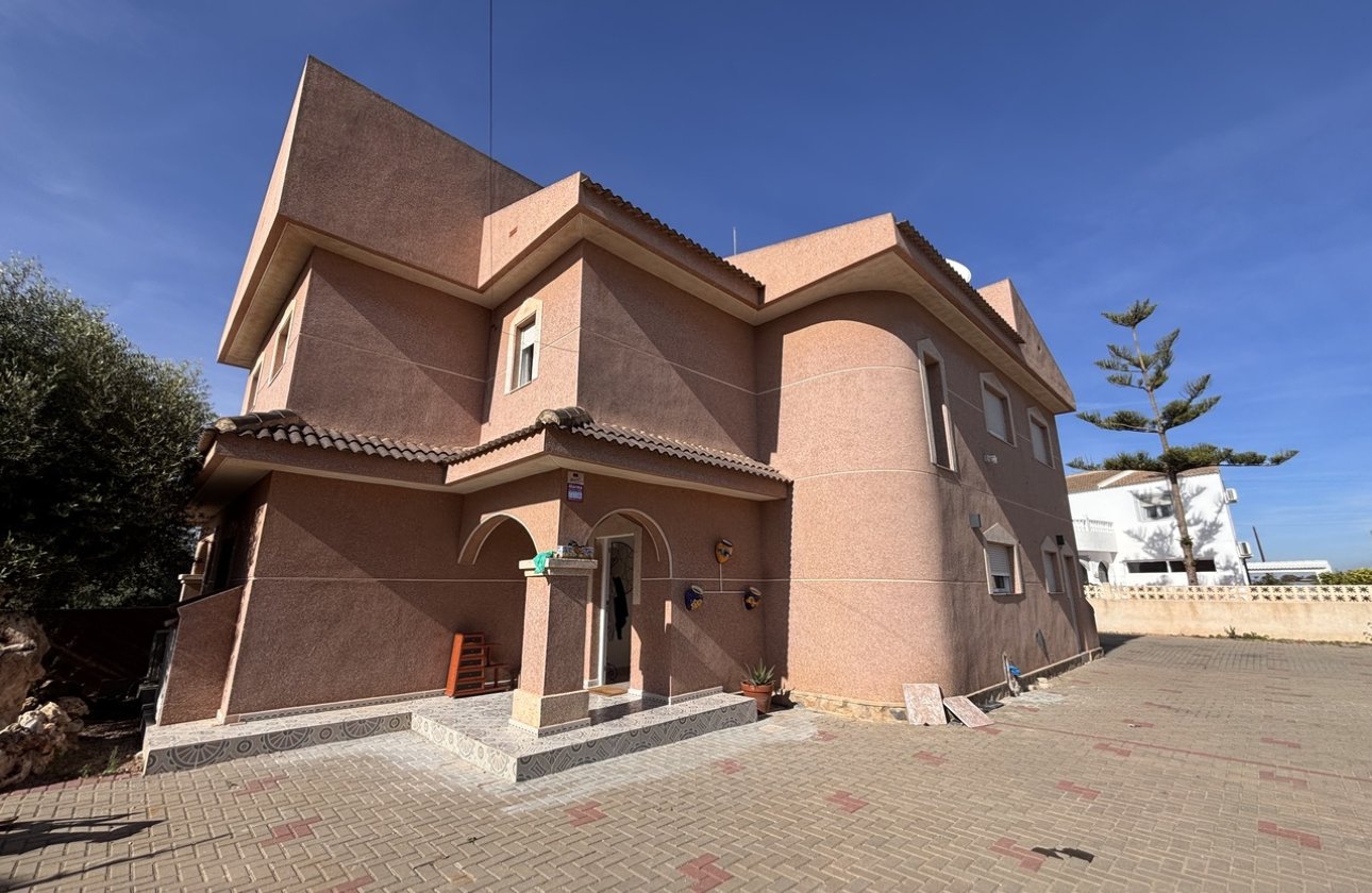 Resale - Villa - Benijofar