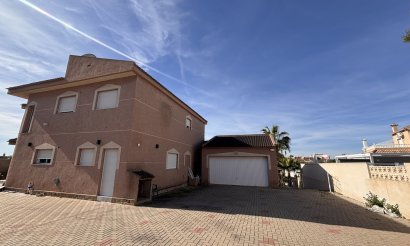 Resale - Villa - Benijofar
