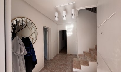 Resale - Villa - Benijofar