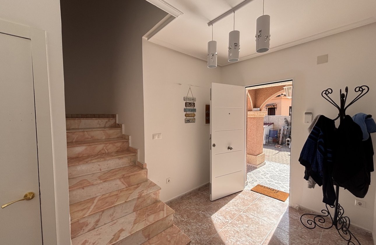 Resale - Villa - Benijofar