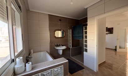 Resale - Villa - Benijofar