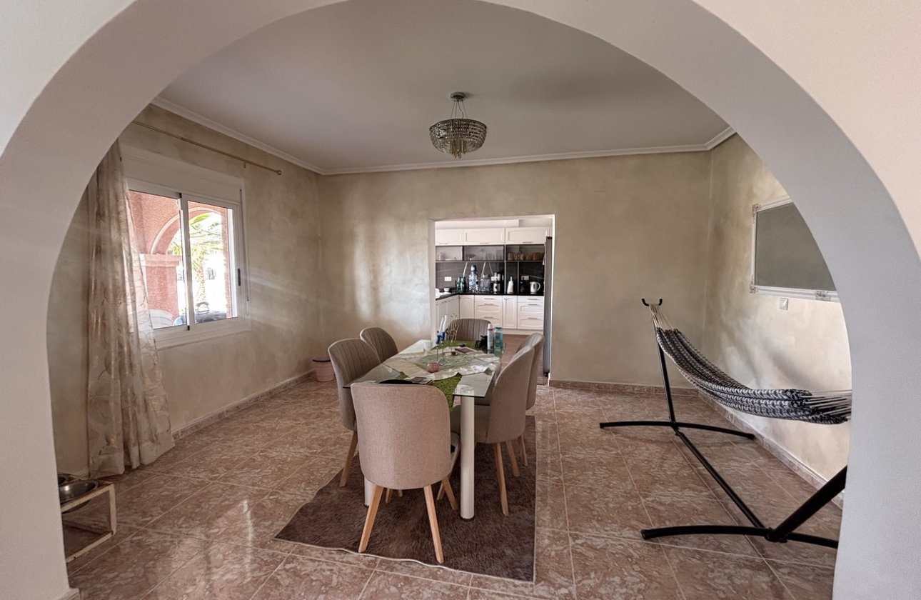 Resale - Villa - Benijofar