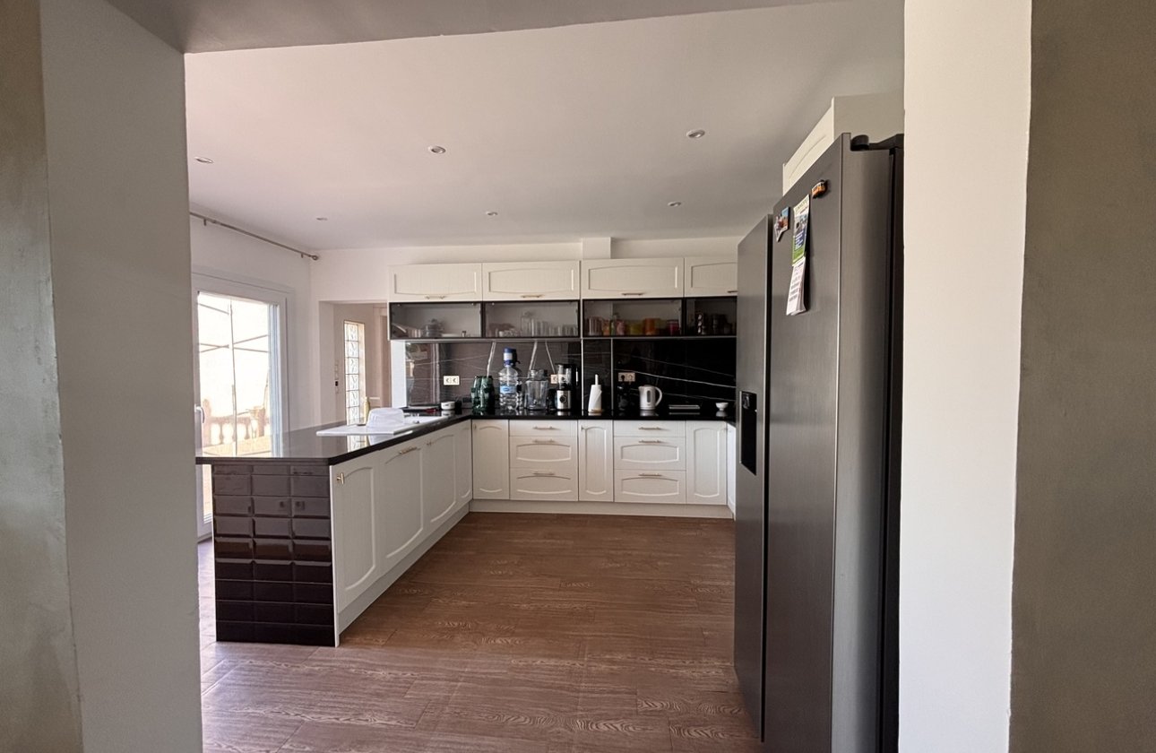 Resale - Villa - Benijofar