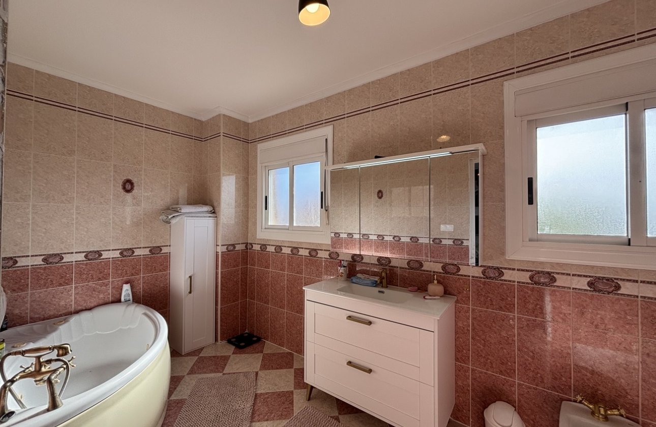 Resale - Villa - Benijofar