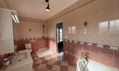 Resale - Villa - Benijofar