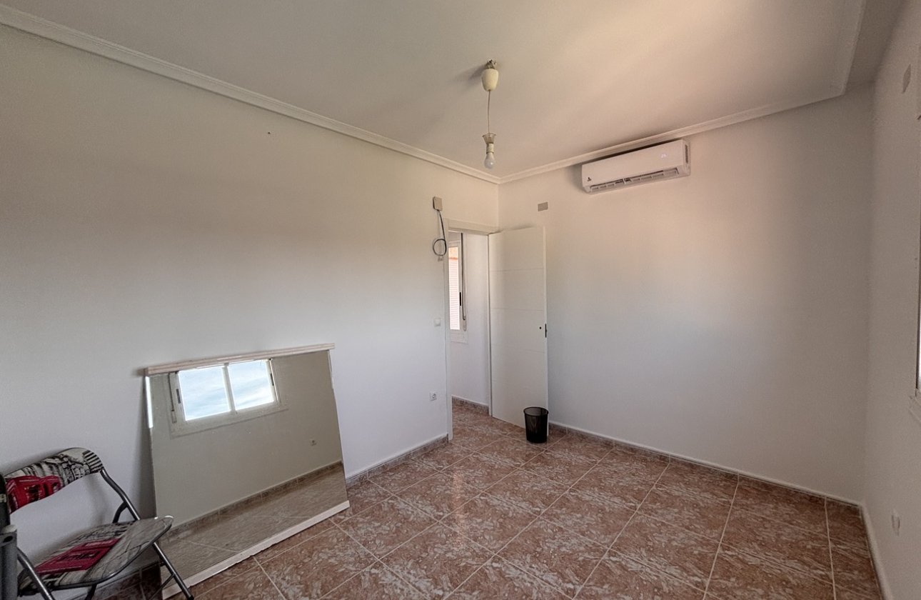 Resale - Villa - Benijofar