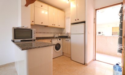 Resale - Apartment / flat - Torrevieja - San Luis