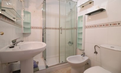 Resale - Apartment / flat - Torrevieja - San Luis